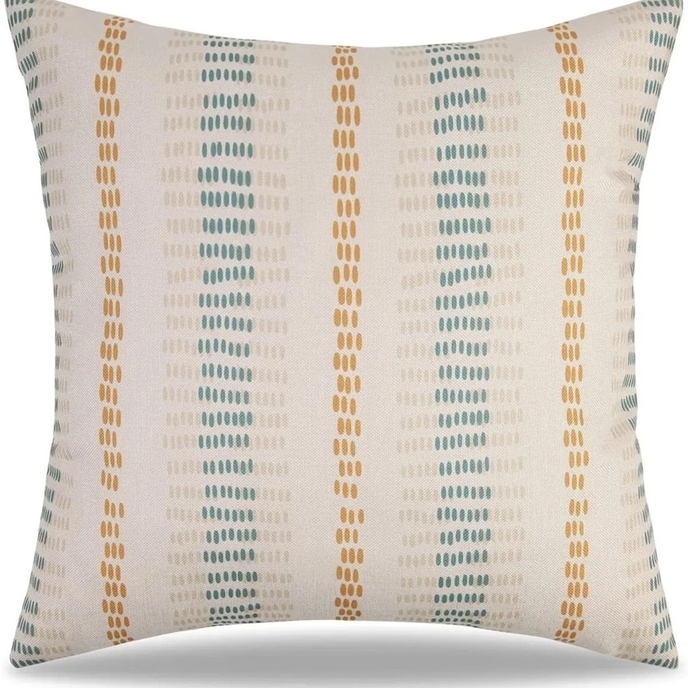 4 pack Pillow covers- NWOT